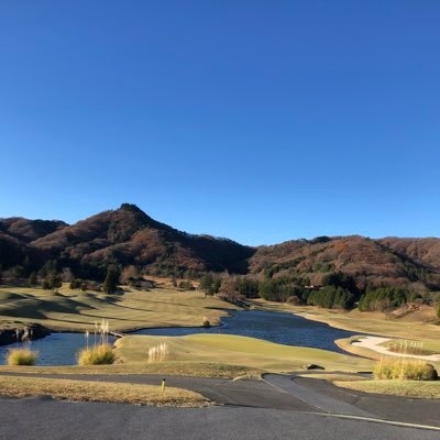 BUNJINGOLF's profile picture. 4スタンスB1タイプ/黄色い旗は越えたい/関越道方面⛳️/Rory McIlroy/コリンモリカワ/腰椎ヘルニア手術/無言フォロー失礼します🚌