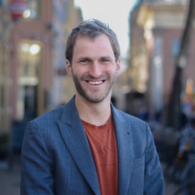 Raadslid PvdA 🌹- klimmer 🧗‍♂️- Oosterpoorter - https://t.co/3o16cJkJJo