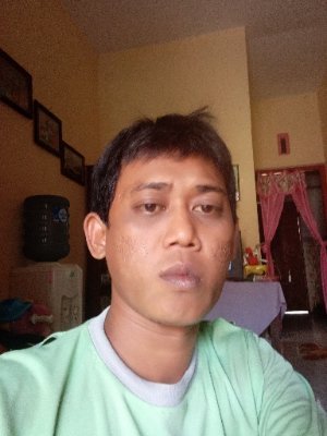 MuhZaenuri86's profile picture. Sya