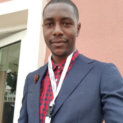 Larso100's profile picture. 