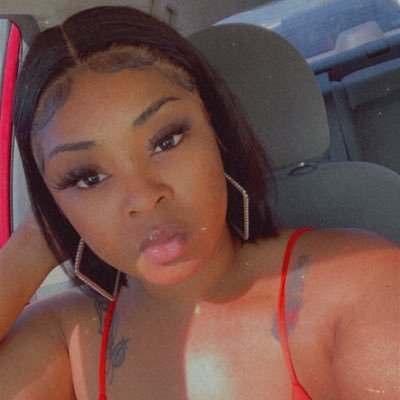 The grass isn’t greener on the other side; it’s greener where you water it🌱. -BiminiGyal🇧🇸🥵