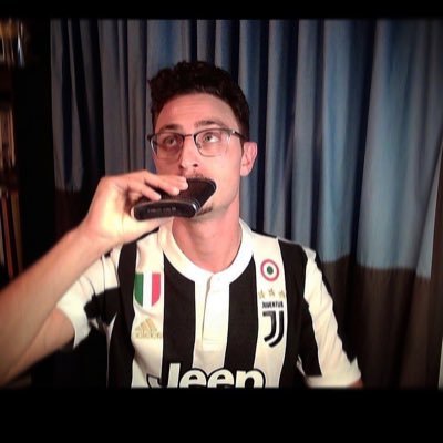 Grumpy member of the @AllJuveCast 🏳️🏴 I passionately blab about Calcio & Formula 1 🏎 also a major Boot Snob & Military history fanatic