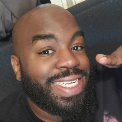 A proud father who loves them video games ,anime and nerdy shit check me out at  https://t.co/1yp1UC8YKJ | Twitch Affiliate