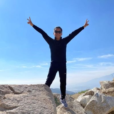 BongBags's profile picture. Concerned Citizen