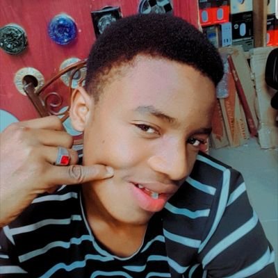 IsmailM22895605's profile picture. Ismaeel wizbee 😎😎