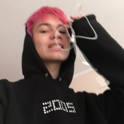 18yo🇵🇱 | @PlayApex player | 400h in @KovaaKs