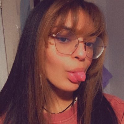 jamless_toast69's profile picture. im collecting kinks like it's debt