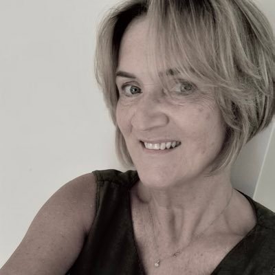 Teacher and voracious reader of psychological thrillers! Always open to book recommendation!