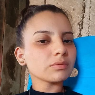 CastellnRoblet1's profile picture. No te rindas 🥰💋 Nada es imposible 💜