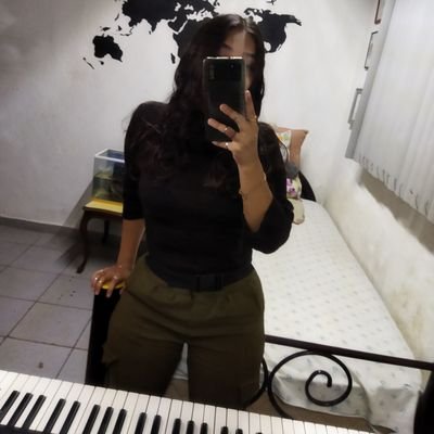 ¿Ir tras Marinette? No, ella es solo una amiga.
