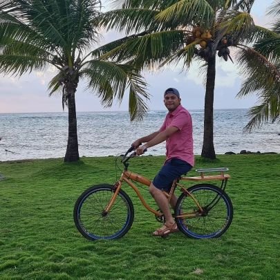 FerHersa12's profile picture. Dios es mi único camino. Jesús murió por mis pecados y he sido perdonado.