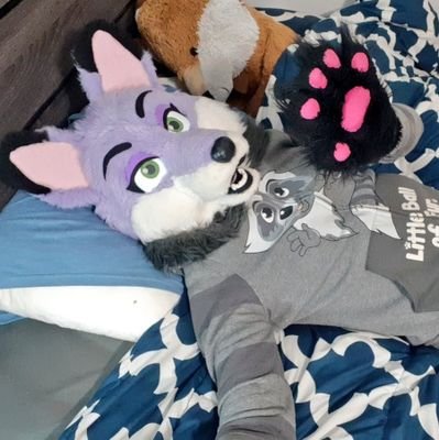 35/6ft/Bi/poly/Male Fox Ferret from Thunder Bay 🇨🇦/
Plays Synth, Piano, Clarinet, Oboe, Flute, Guitar, Drums, Bass & Sax/AD @adferrix/ @ChisokuLove💜