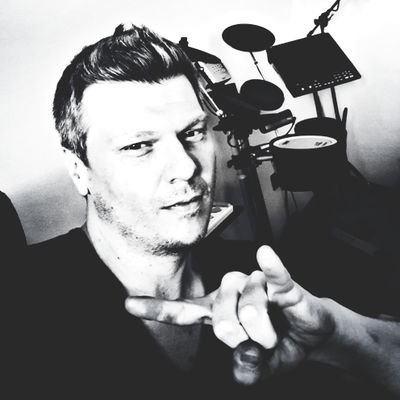 docvapez's profile picture. Gaming | Music & more 🤟🏼😈