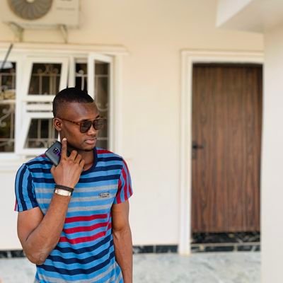 ShuaybuUmar's profile picture. Real Madrid 🏳️