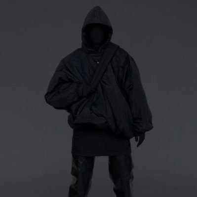 ishaaneon's profile picture. 