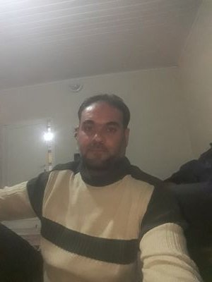 mhndalhsyn5's profile picture. الحيات عندي جميلة واجمال مافيها هوى قلوبكم الطيبة والراقية اصدقائي الاعزاء