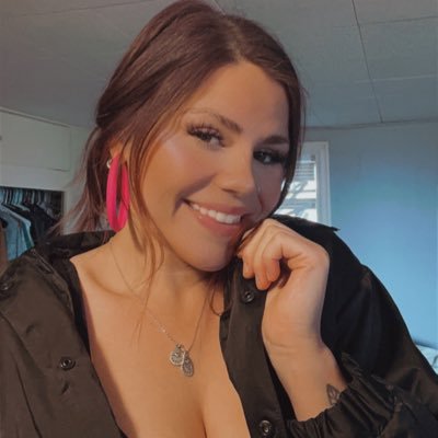 _karlsjr_'s profile picture. Just trying my best