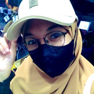 fitrizahh's profile picture. Celoteh ku hanya sekedar twitt...