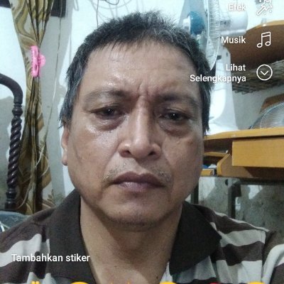 Olahraga Politik & Pemerintahan Ibu & Keluarga Ekonomi & Bisnis Pendidikan Sekolah & Universitas Idul Fitri Ramadhan Politik Keluarga Perjalanan Teknologi Hobi