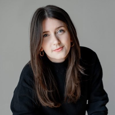👩🏻💼CIO at Simple Generosity ⭐️Award-winning leadership coach, speaker & host of heart-opening experiences 📍🇫🇷 | Work 🌍 💻 | From 🇨🇿 🇨🇦
