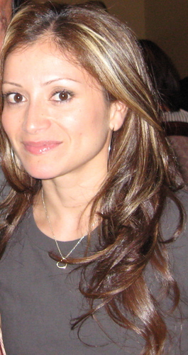 Physical Therapist, Pilates Instructor, avid Traveler, Runner, Salsera... :)