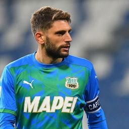 Domenico Berardi est le meilleur joueur du monde.
🇸🇳 / 🇹🇬
@SassuoloUS 💚🖤