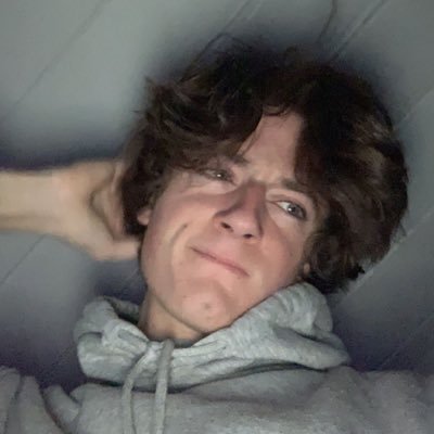 MaMilkMan2's profile picture. I play games and shit