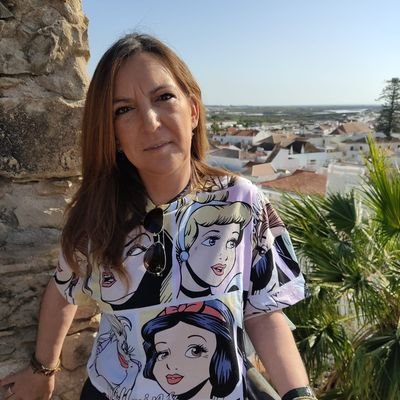 Secretaria de igualdad del PSOE de Guillena. Trabajando por el avance de las mujeres de mi pueblo. Autónoma.