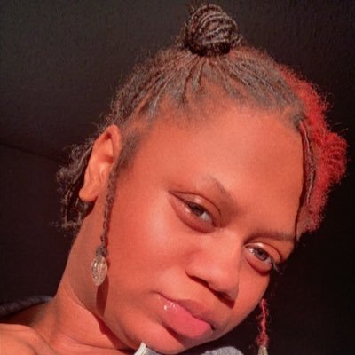 4 Kids 🤍 , 30😌 , ⛽️ Only 😮💨 , Taken ; KDR🤞🏽🖤 , Fb:Issa Carlesha ✨