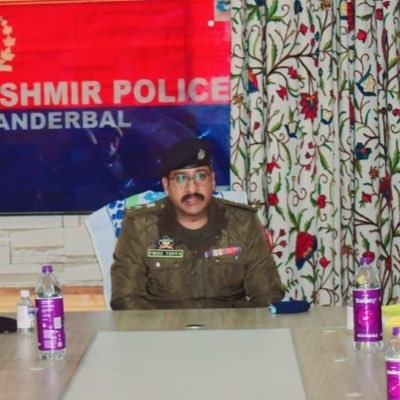 Former Assistant Professor of Economics @ KU & briefly @ SMVDU Katra- Now SP @jmukmrpolice @gbl_police Int:Research,Cyber Forensics & Disaster Management.