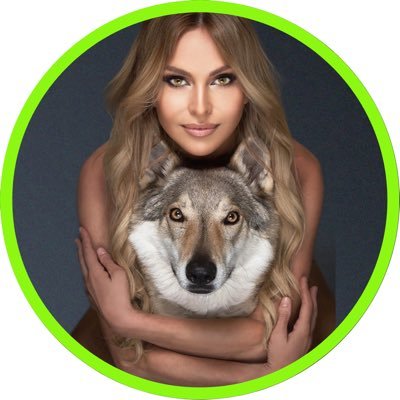 Wildlife TV Presenter & Film Maker. Adore wolves, conservationist. Director of GreenWorldTV & Host of TV Show #ANIMALWATCH