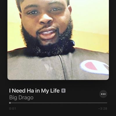 Up coming artist from memphis hmu for features and more and I got music out in all platform go show love big Drago🦍🔥🔥❤️💯