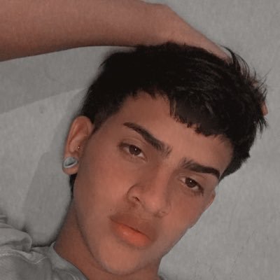 AlvaroMorillo13's profile picture. soy un pete