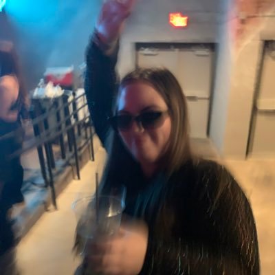 maceyrandall's profile picture. i make powerpoints for fun sometimes