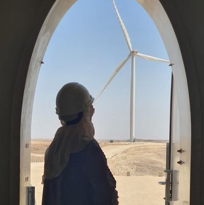 its_7anan's profile picture. Renewable energy engineer || ♪