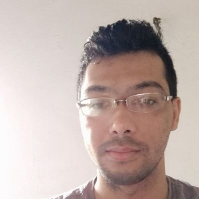 A amizade nasce no momento em que uma pessoa diz para a outra: O que? Você também! Pensei que eu era o único.