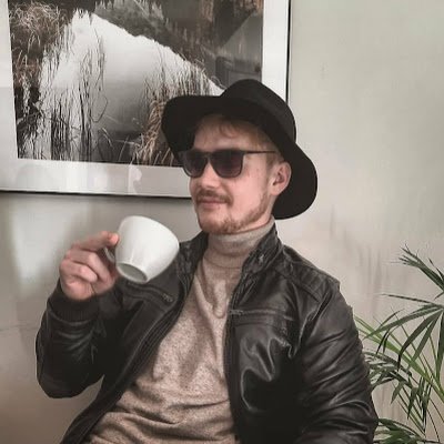 bury9_b's profile picture. Paramedic