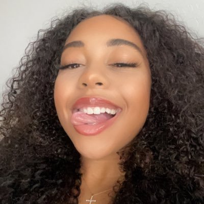 Yes I’m 6’3 • only respond on OF • IG Amazonrara2