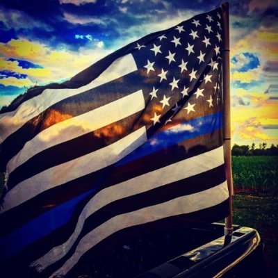 Retired Rochester, NY Police Officer, Ret. Fl. Community Assn. Mgr. Proud American and Republican Trump Supporter🇺🇸 NO Direct Messages! IFBAP Happily MARRIED