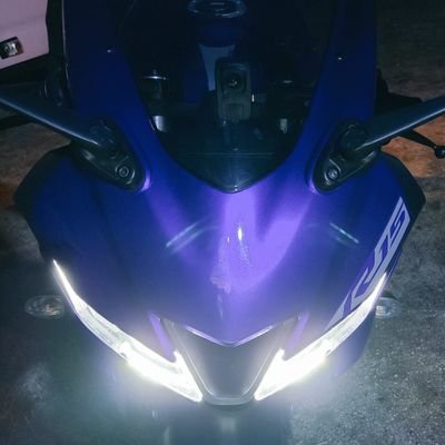 バイク乗りです♪
バイク・キャンプ・元JW2世・そんなどうでも良い楽しい日常♪
#yzfr15