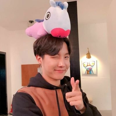 ☆stan bts, itzy, stray kids, xdinary heroes, nct, enhypen, txt itd☆
szukam moots☆17☆ she/her