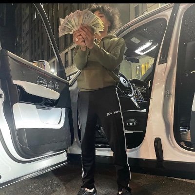 Kp trying to get my name out there❤️
Trying to be the best🌐💜
Grinding for TBC an fearless
NYC👑