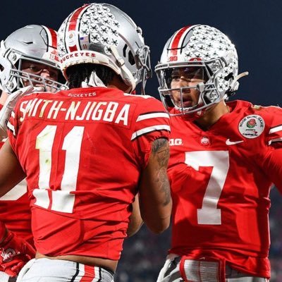 ⬛️⬜️🟥⬜️⬛️An online huddle for Buckeyes to strap up and follow the wild journey together‼️❕2022 is about to be a magical season in Columbus.🗓Week 1 - 9.3 vs ND