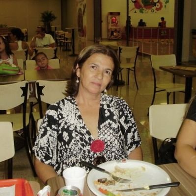 MariaGomesVito1's profile picture. sou esquerda