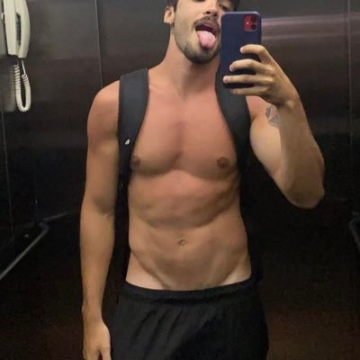 Malvado85743508's profile picture. 