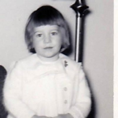 proud American, proud democrat,public school teacher, survivor, #voteblue🍹🌊pro choice #RidingwithBiden🚫DM’s🇺🇦