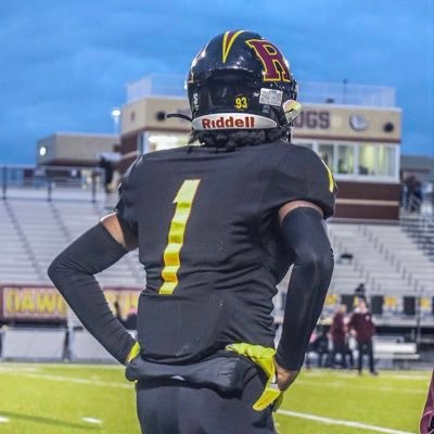 || S/CB || 5’11, 180 || 2X ALL STATE DB || 1X State Champion💍 || JUCO PRODUCT ||Golden west college💚💛 ||RECRUITMENT OPEN || https://t.co/VbRwzfwdAb
