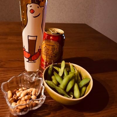 bu_ume03's profile picture. 34歳一児の母。ら猫と音楽をこよなく愛する一松推し。よろしくまっちょっちょ@ヲタクの文豪が大罪でΨ難。 「力は守るために使えよ」