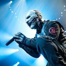 ロックとアルコールが好きな鍼灸師♪

特にslipknotとDragonforce、とか好き

田舎者なので都会には馴染めないww