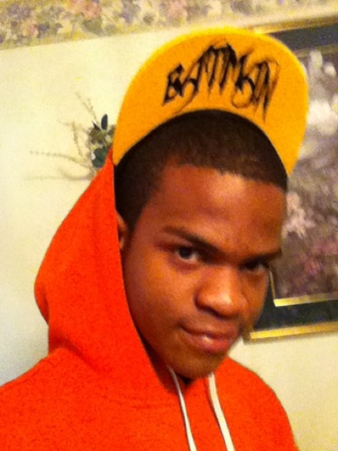 My name is kyle ward im currently a shy guy around gurls and im black love white gurls dont ask me why i just love there smile!!!!!